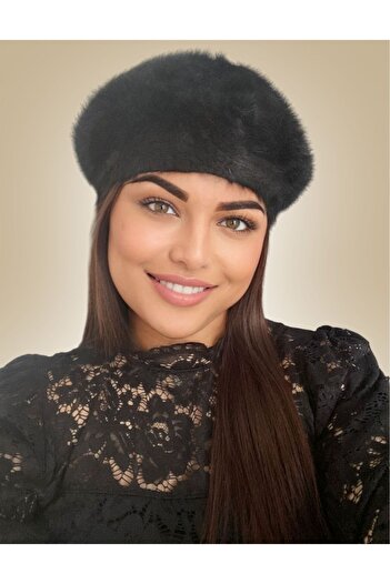 Confortino Elegant beret hat made of Angora wool - UNIVERSAL size