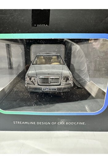 YVZ 1/24 Scale Mercedes-Benz S Class S320 Model Car