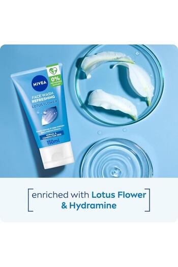NIVEA Refreshing Face Wash 150ml (Lotus Flower)
