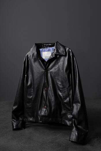 Slatra Men's Black Buttoned Lined Leather Jacket