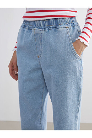 LC Waikiki LCW Comfort YENİ SEZON Beli Lastikli Mom Fit Kadın Jean Pantolon