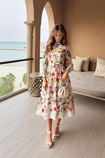 Generic Elegant white summer dress with floral prints