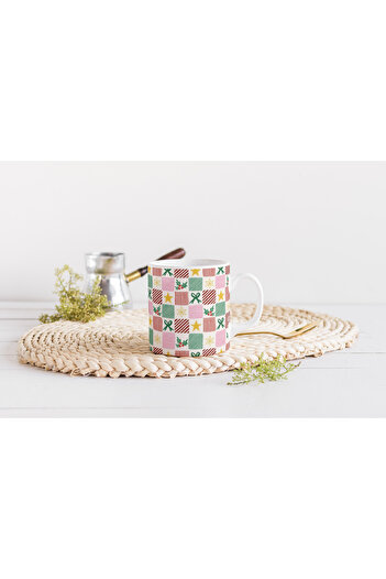 EYBaskı Tasarım Christmas-Themed Printed Mug with Coaster as a Gift