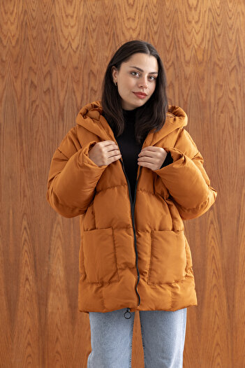 TUĞBA ERGÜL Women's Hooded Oversize Puffer Jacket