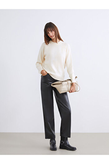 LC Waikiki Ecru Crew Neck Women's Knitwear Sweater