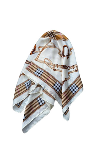 Axesoire 14887 Zincir Desenli Ekru Bandana Fular 70x70 cm