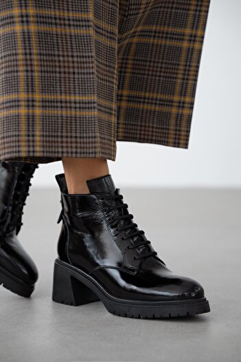 selinshoes Dorin Genuine Leather Women's Boots with Lace Detail - Black Patent Leather