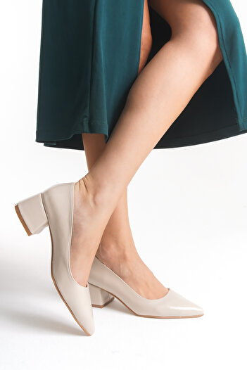 Satenora Olea Beige Short Heeled Stiletto