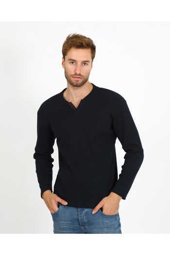 UOMOPARK 3-Piece Uomo V-Cut Buttoned Camisole Sweater Is an Icon of Casual Chic and Modern Men's Style