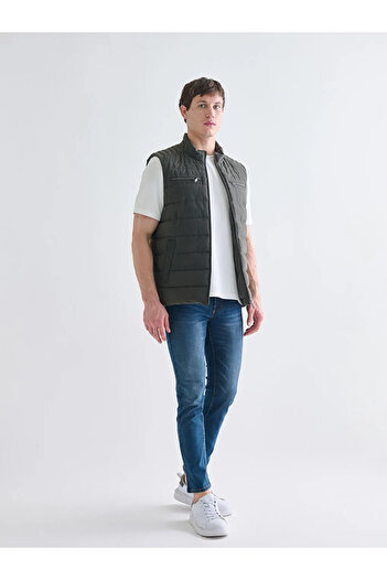 LC Waikiki Lcwaikiki Classic Khaki Standard Fit Stand Collar Men's Puffer Vest