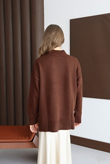 Noi Belis Pulover de tricotat de bază oversize cu guler înalt AW25KZ0059