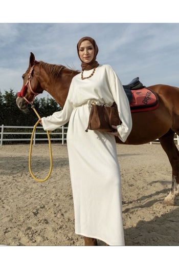 Bersi Butik Belt Detailed Hijab Knitwear Dress
