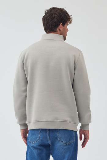 By Caspita Fashion Lenithra Basic Oversize Light Gray Unisex Half Zipper High Neck Sweatshirt