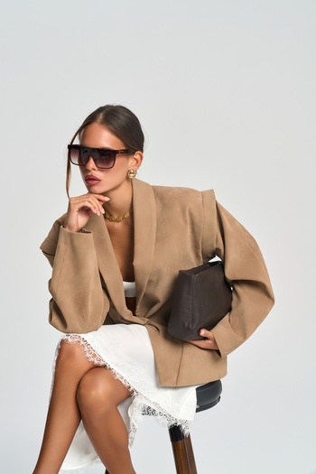 MAI STUDIOS CO. Bronte Omuz Detaylı Koyu Bej Blazer
