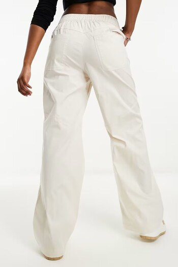 Nike Essential Woven High Rise Joggers Women's High Waist Woven Sweatpants Cream