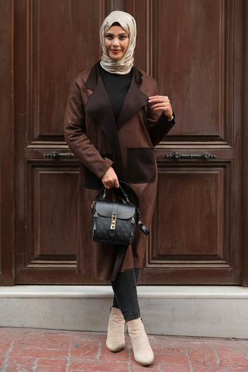 Tuğralı Tesettür Women's Long Brown Hijab Suede Jacket – Loose and Simple Seasonal Outerwear