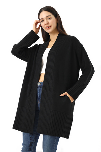 Marvine Women's Black Oversize Knitwear Cardigan