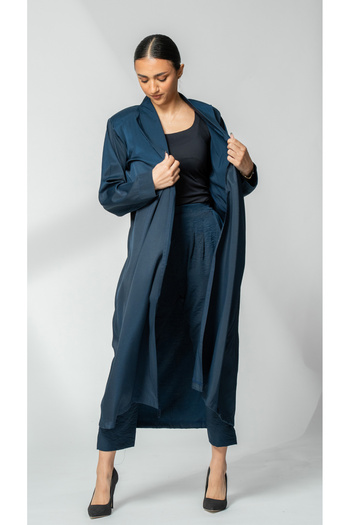 outline Two-piece abaya in navy blue