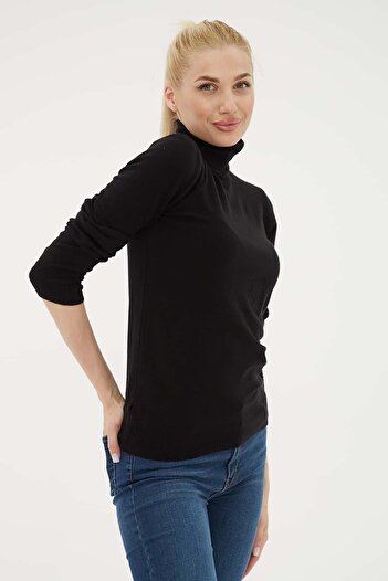 Fashion Friends Flexible Turtleneck Sweater Black