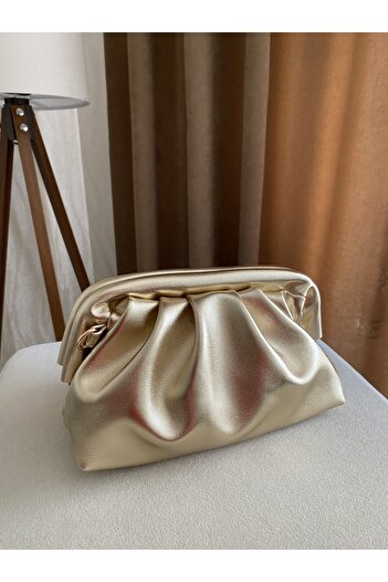 Petek Collection Sienna Burs Gold Bag with Chain Strap and Clasp Closure