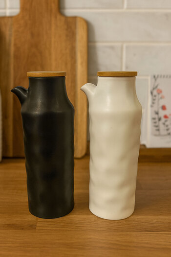 SİHİRLİ AYAKLAR Set of 2 Porcelain Oil-Vinegar-Balsamic Bottles with Bamboo Lids, Colorful and Stylish, 400ml 19cm