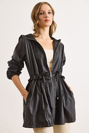 Olalook Women's Black Hooded Mesh Zippered Drawstring Raincoat Jacket Ckt-19000479
