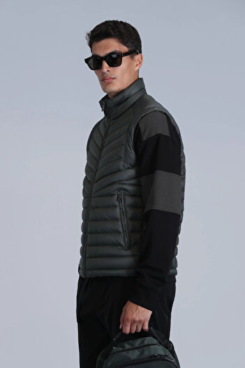 Lufian Axel Vest 112130024