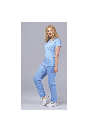tag Costum medical pentru femei, bluză și pantaloni, slim fit, New AMBRA, Bleu Ciel