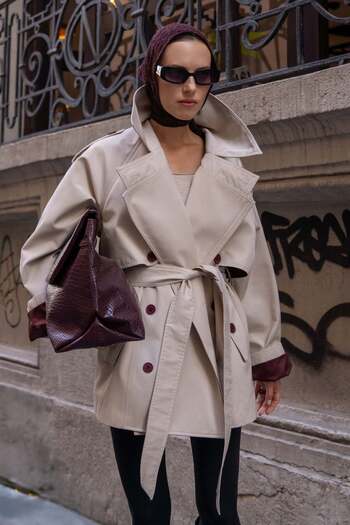 MAİ COLLECTİON Tyra Beige Belted Short Trench Coat