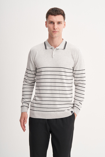 Cazador Slim Fit viscose textured basic line detailed polo collar sweater-33020