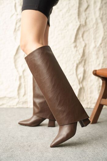 MODAADAM Women's Wanda Slip-On Boots - Brown-Leather