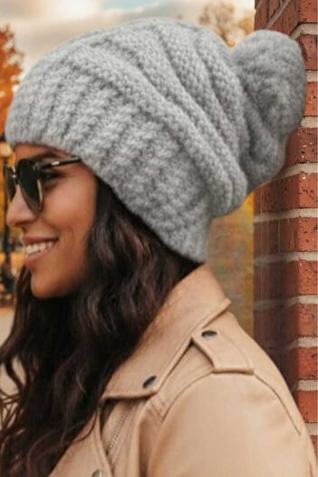 Trenderrs Women's Winter Pompom Thick Knitted Beanie