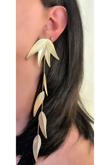 Store Diva Charm Long Leaf Earrings