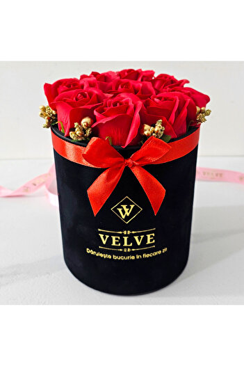 velve Treasure Love floral arrangement with nine soap roses, gold stamens, in black box, Red
