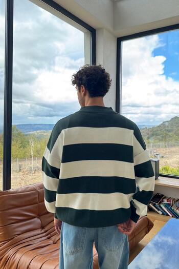 Flaw Wear Striped Zipper Knitwear Sweater