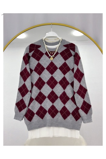 YEDİLALE Square Patterned Knitwear Sweater [65 cm Length, Width 57 cm Length] Underwear Is Also Available for Sale.