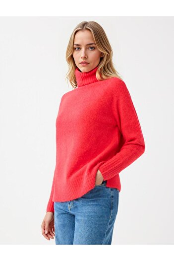 Jimmy Key Red Straight Cut Turtleneck Knit Sweater