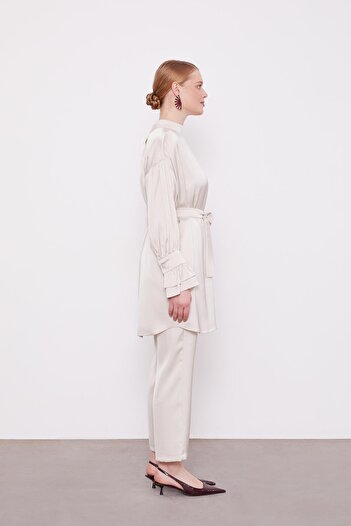 Levidor Beige Sleeve Ruffle Detailed Two-Piece Set