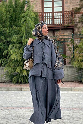 Levidor Gray Ruffled Tie Detail Skirt Set