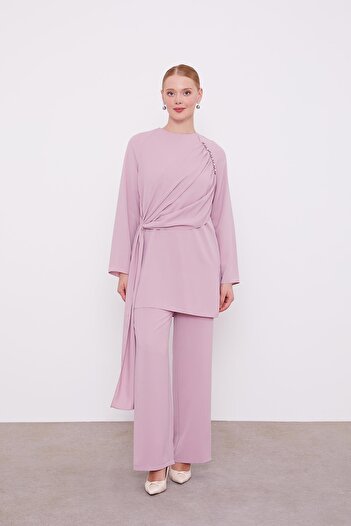 Levidor Lilac Embroidery Detailed Double Suit