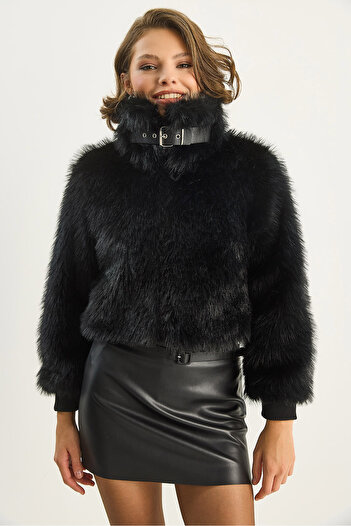 Bianco Lucci Women's Collar Accessory Detailed Zippered Sleeves Ribbed Faux Fur Jacket 2754 60281114