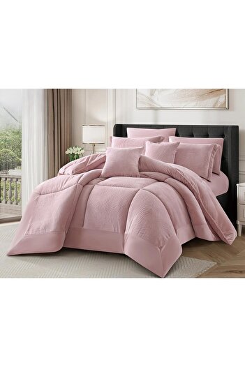 SNOOZYL Luxurious winter king size bedspread, embroidered with soft velvet and fur to keep you warm