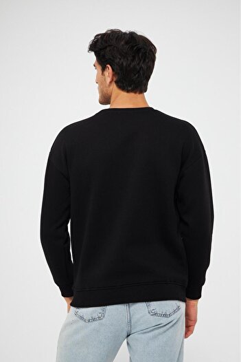 Moda Işık Unisex Sweatshirt, Black Color, with Embossed Print Details