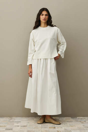 Fahhar Slit Detailed Short Sweatshirt Ecru