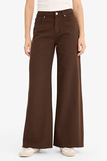 DeFacto Wide Leg Normal Bel Standart Boy Gabardin Pantolon (25 AU)