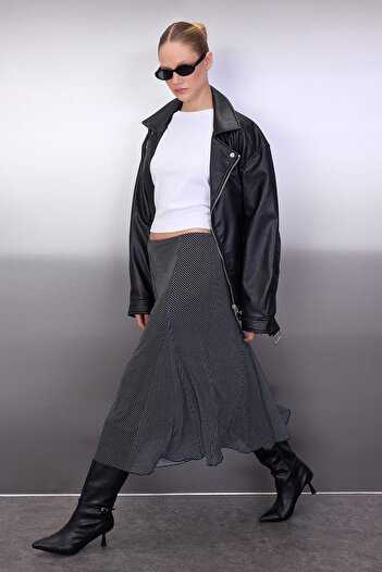 Trendyol Collection Black Polka Dot Godeli Midi Knitted Tulle Skirt Twoaw26Et00068