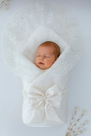 OMY Kumru Kristal Baby Girl Swaddle Unisex Baby Outer Blanket Hospital Release Swaddle Blanket