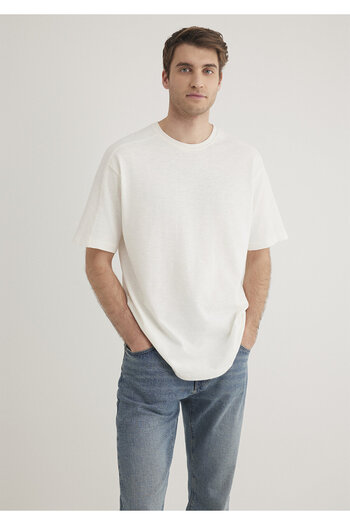 Mavi White Basic T-Shirt with Stitching Detail Loose Fit / Loose Relaxed Cut 0612227 -70057