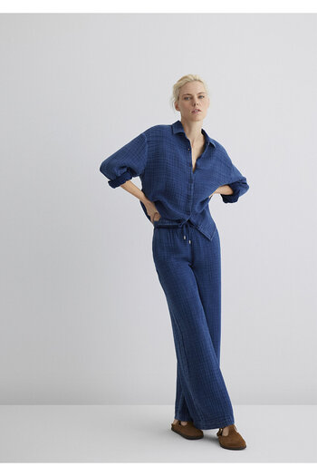 Mavi Textured Indigo Trousers 1011019-18790