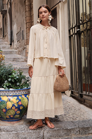 Manuka Textured Embroidered Fold Long Skirt Yellow